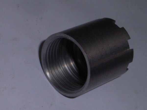 NUT P/N MD31623-1086