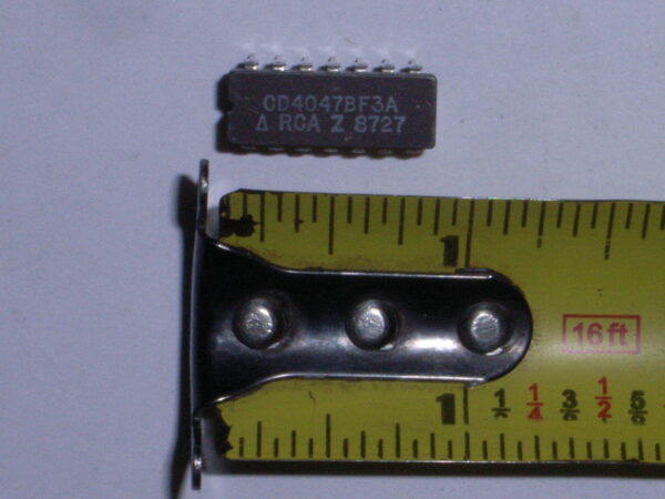 MICROCIRCUIT P/N CD4047BF - Image 4