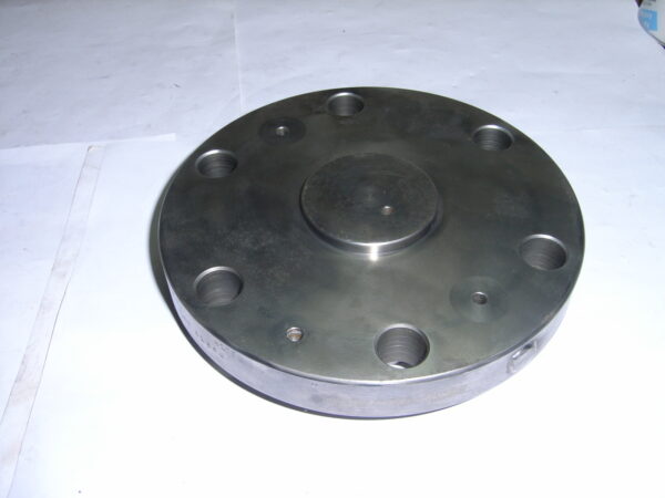 CAP,VALVE NSN 4820 01 325 5483