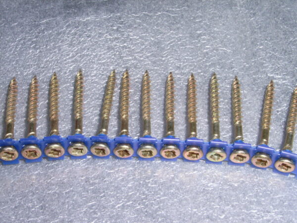 SCREWS PN C8200L3YZ