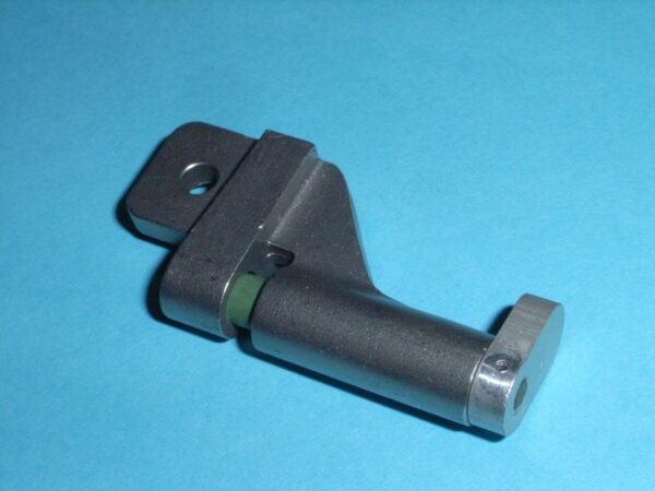 LATCH ASSEMBLY P/N: 67A37C21 - Image 4