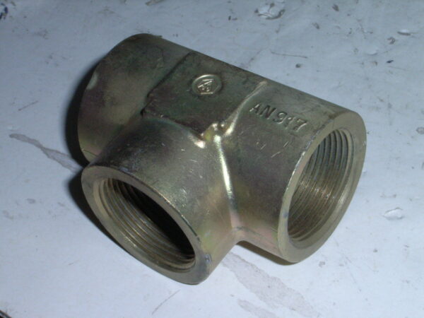 TEE, PIPE PN AN917-10 - Image 2