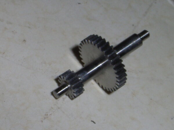 GEAR PN 13106-2D32G13 - Image 2