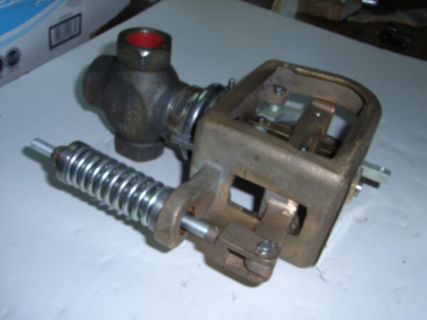 VALVE PN 3S-5429-1 - Image 2