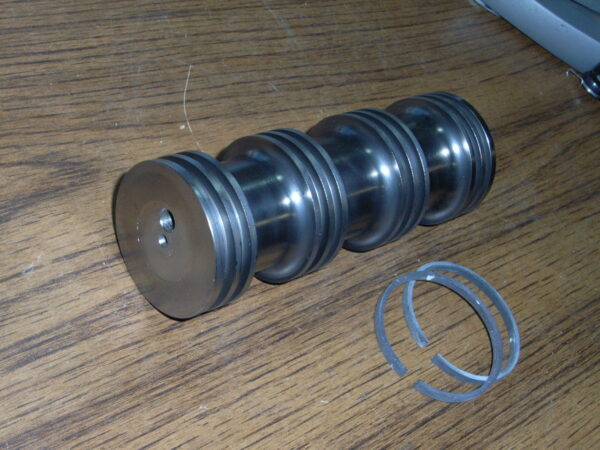 PISTON WITH RINGS P/N CS4320-0169 - Image 2