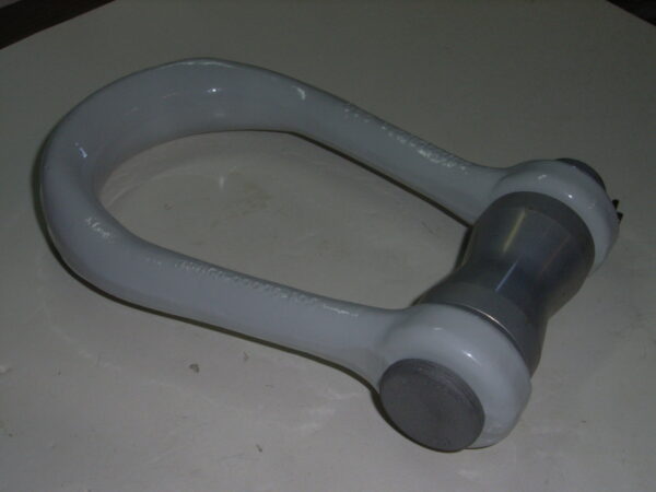 SHACKLE ASSEMBLY PN 38850-00004-046