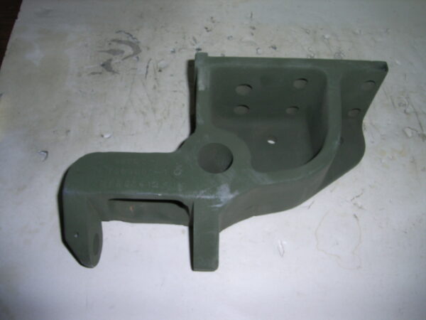 BRACKET ROLLER P/N 7409805-1