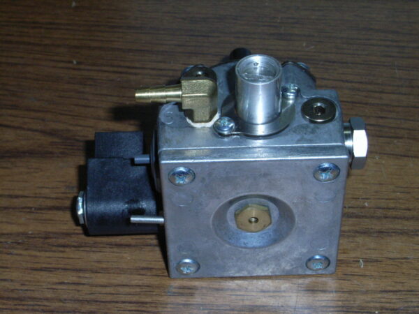 PUMP  PN B42000-95-0010 - Image 2