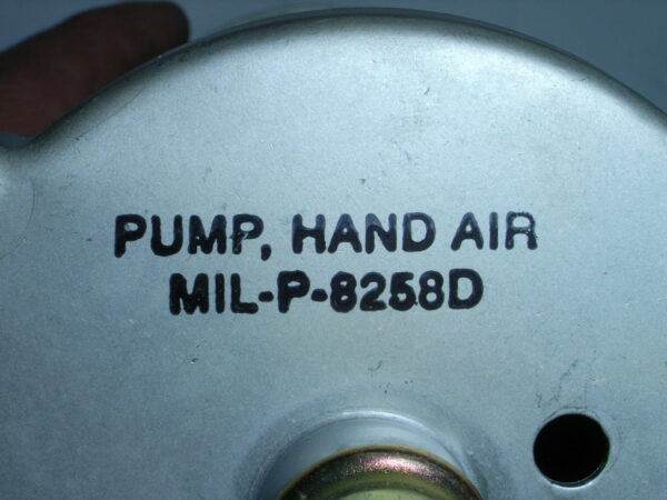 PUMP INFLATING MANUAL P/N 1065 - Image 4